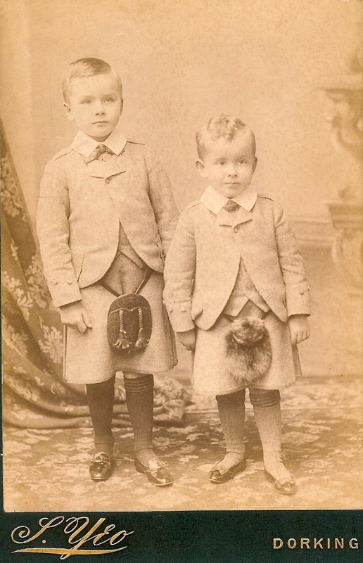 Unknown Boys – Dorking